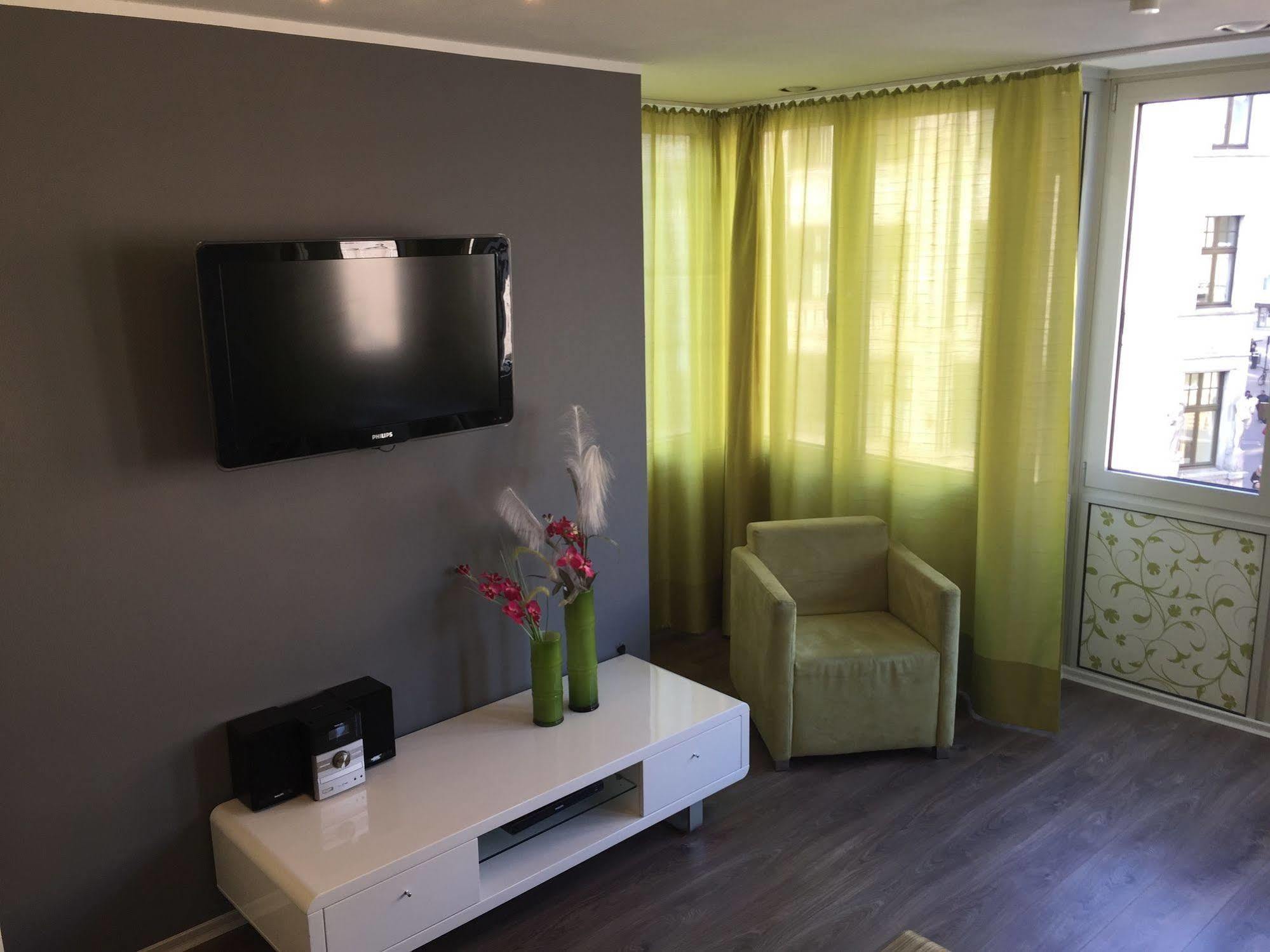 First Domizil Appartamento Colonia Esterno foto